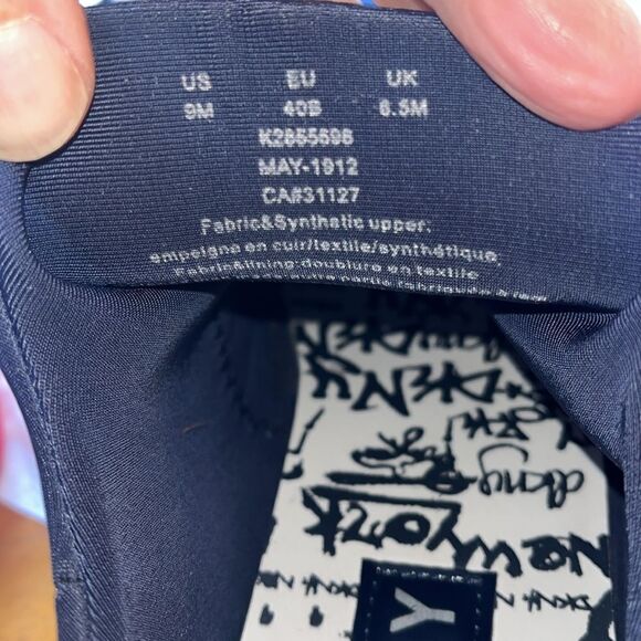 LIKE NEW DKNY PLATFORM COSMOS WEDGE SNEAKERS WOMEN’S SIZE 9 - Picture 4 of 13